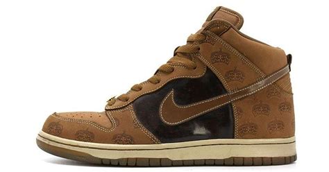 Nike Dunk Premium High Mighty Crown 